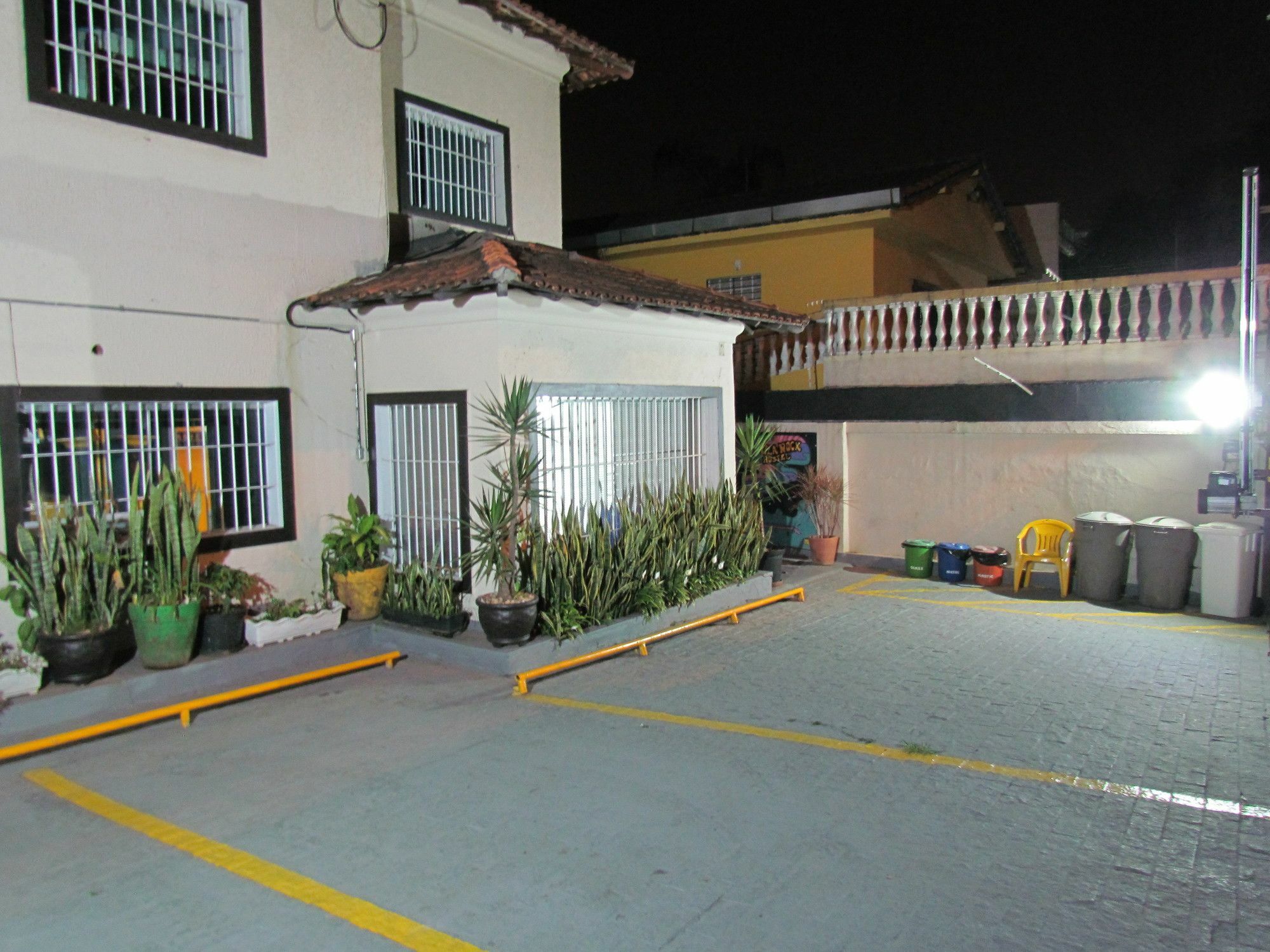Vila Rock Hostel - Proximo Allianz Parque, Vila Madalena, Av Paulista, Hospital Das Clinicas Incor Fmusp Сан-Пауло Экстерьер фото